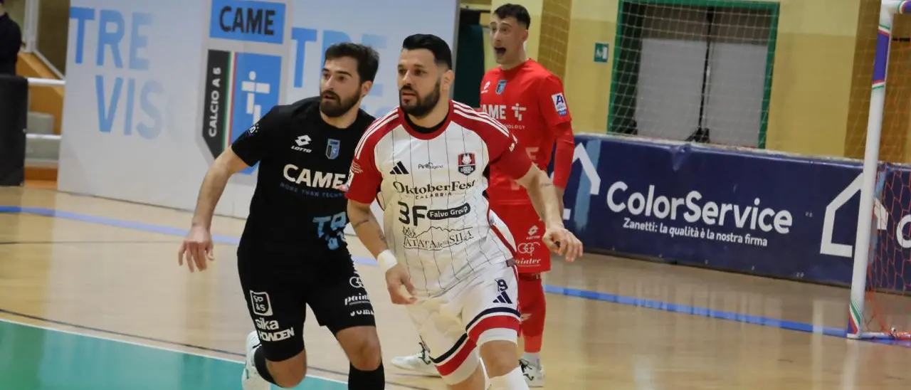 Nello scontro salvezza Treviso supera 4-2 la Pirossigeno Cosenza: Arrieta illude, poi la rimonta\n