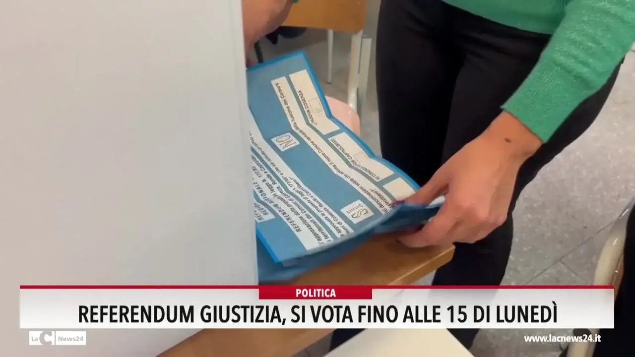 Referendum giustizia, si vota fino alle 15 di lunedi