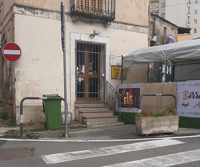 Battenti serrati e piastre fredde: sconcerto per la chiusura (temporanea?) della Birreria