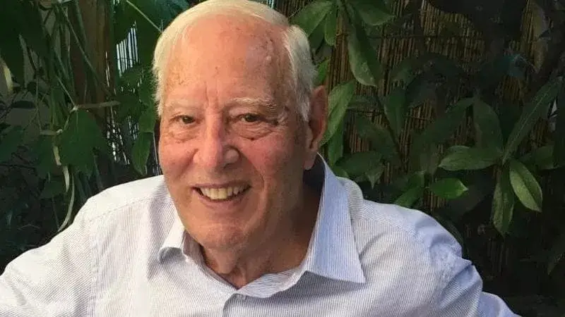 Il vibonese Michele Contartese a\u00A092 anni rappresentante di lista a Bologna per votare al referendum\n