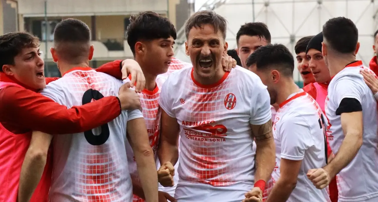 Promozione B: colpo grosso del Gioiosa Ionica, che vola in vetta. Giovinazzo: «Tappa decisiva, ora lo sprint finale»\n