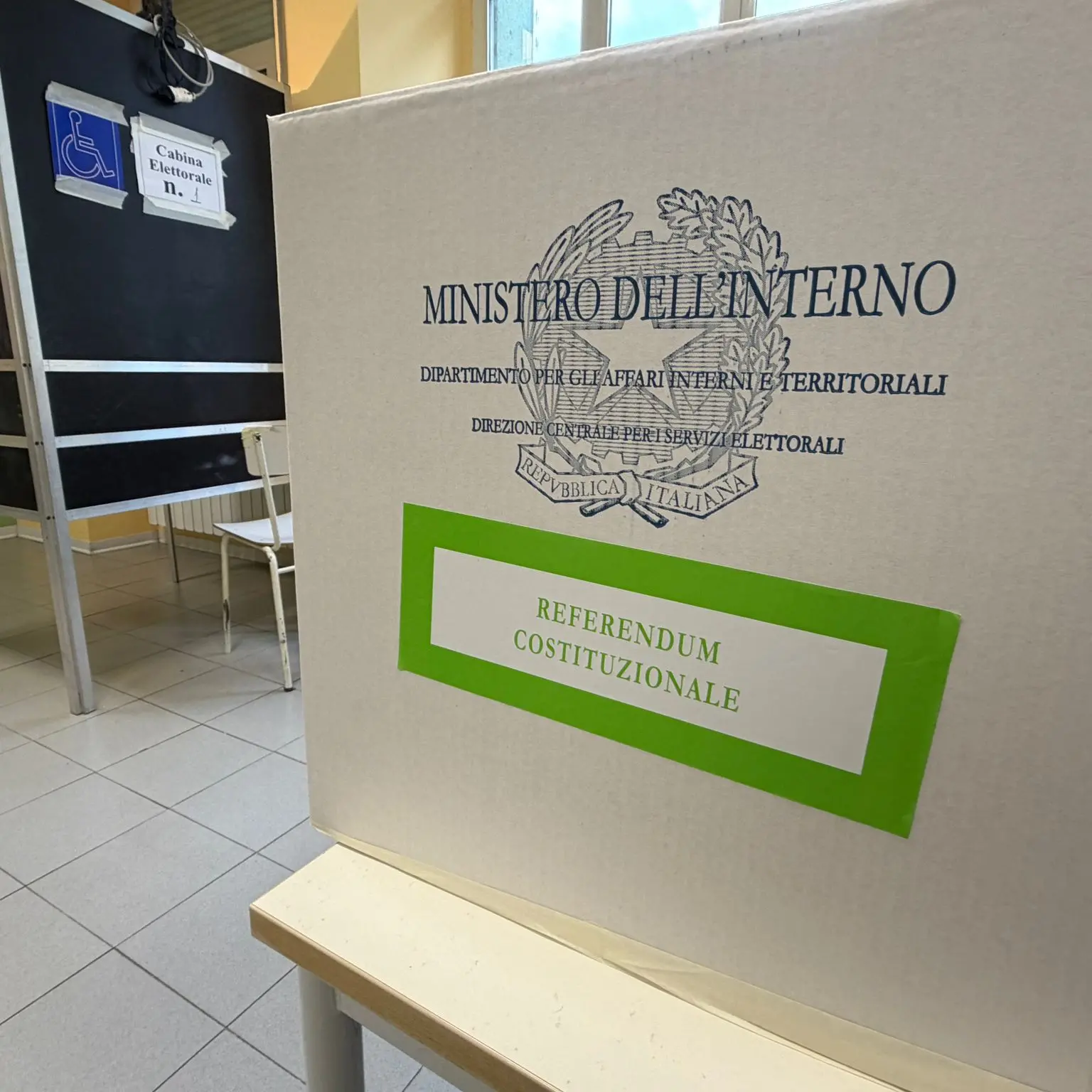 <p>Referendum giustizia, alle 23 l’affluenza è al 46%: Calabria sotto la media nazionale, alle urne circa il 36%</p>