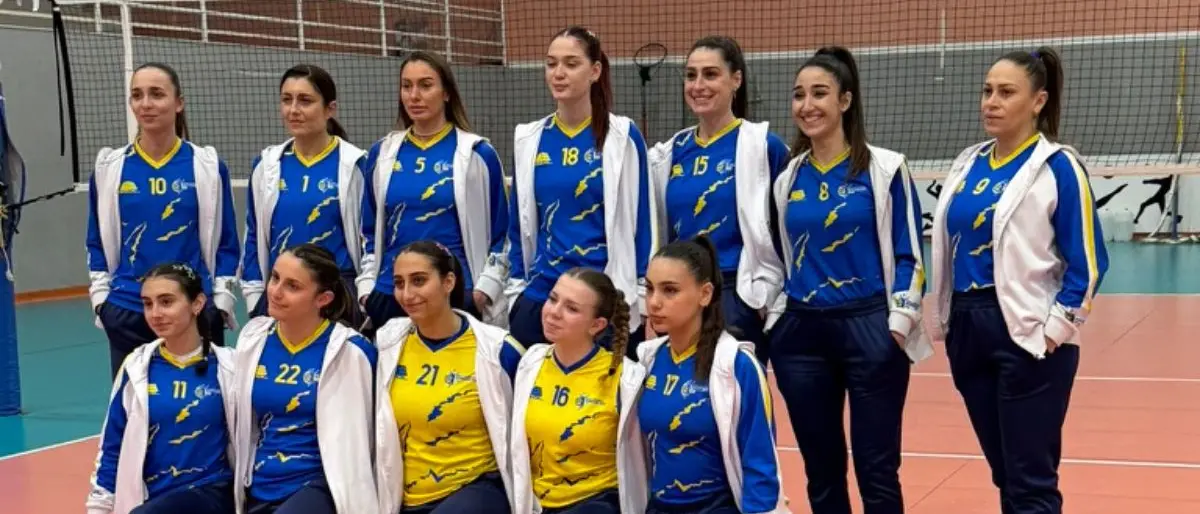 Pallavolo Rossano, prova di forza a Siderno: 3-0 e quarti più vicini\n