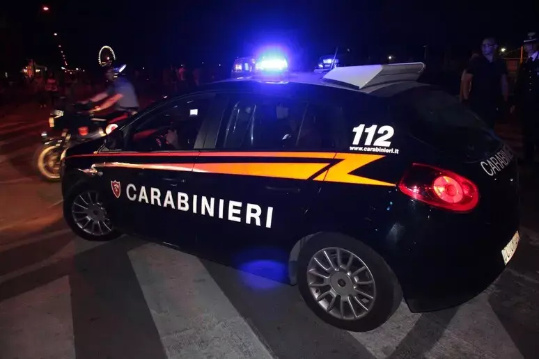 Tragico incidente a Napoli, un’auto travolge e uccide due donne\n