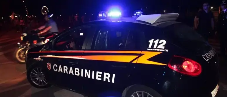 Tragico incidente a Napoli, un’auto travolge e uccide due donne\n