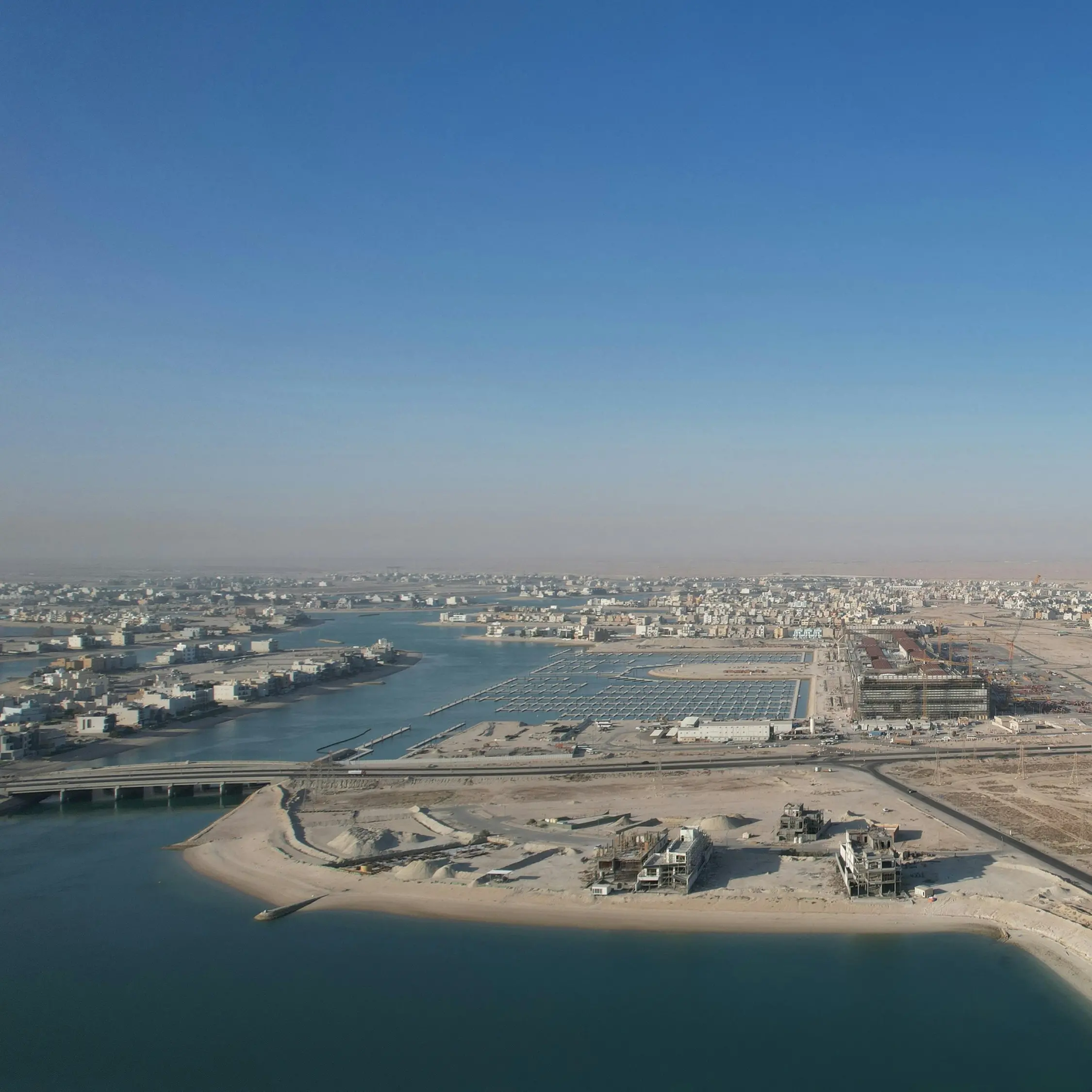 L’Iran minaccia: «In caso di attacchi alle coste o alle isole metteremo mine per bloccare il Golfo Persico»\n