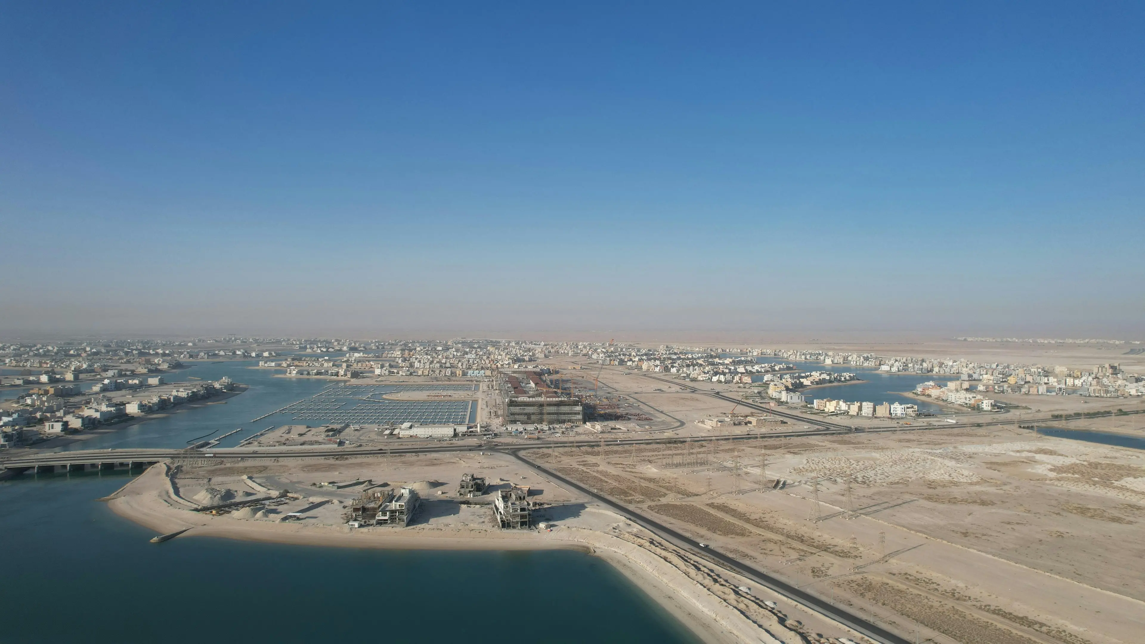 L’Iran minaccia: «In caso di attacchi alle coste o alle isole metteremo mine per bloccare il Golfo Persico»\n