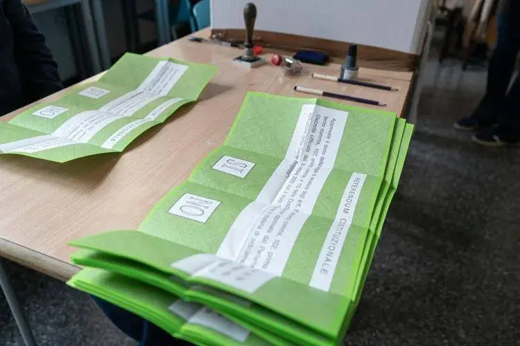 Referendum, nel Vibonese vince il No: quasi 15 punti di vantaggio a poche sezioni dalla fine dello scrutinio\n