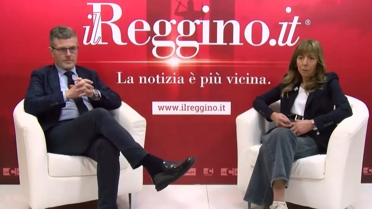 Trasporti costosi (anche) in vista di Pasqua e non solo per il caro carburante: per una città ai margini come Reggio la questione è strutturale