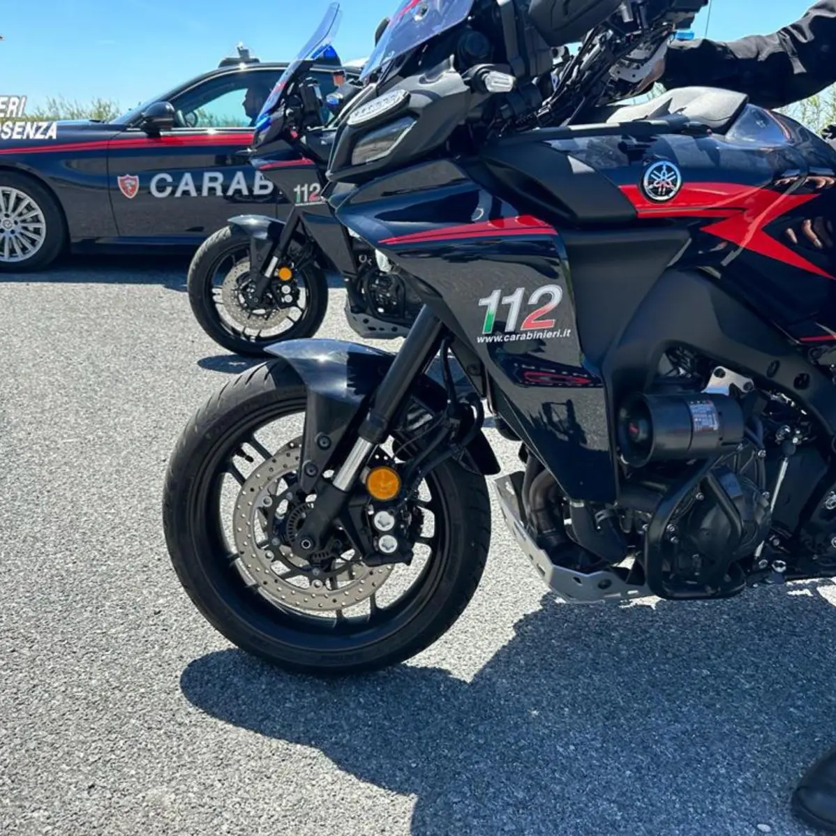 Cetraro, sequestrati 40mila euro in un magazzino: indagini su presunti fondi della cosca\n