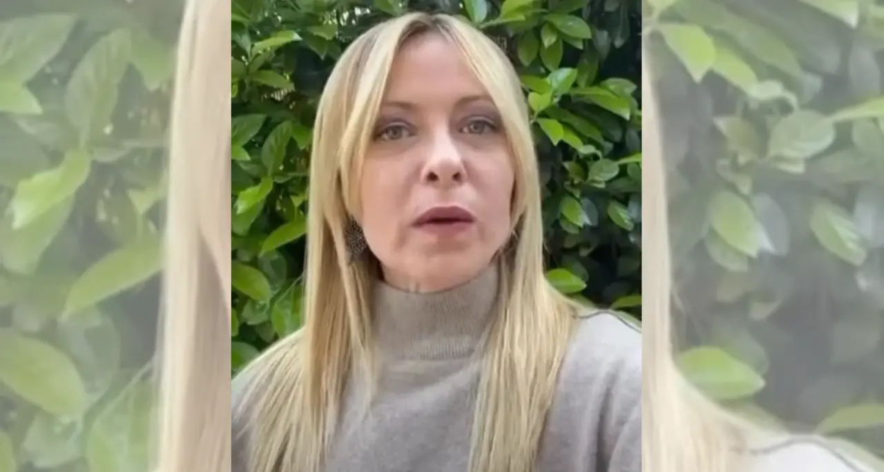 <p>Referendum, Meloni dopo la vittoria del No: «Occasione persa per modernizzare l'Italia ma <span style=\"color:hsl(0, 75%, 60%);\">andiamo avanti</span>»</p>