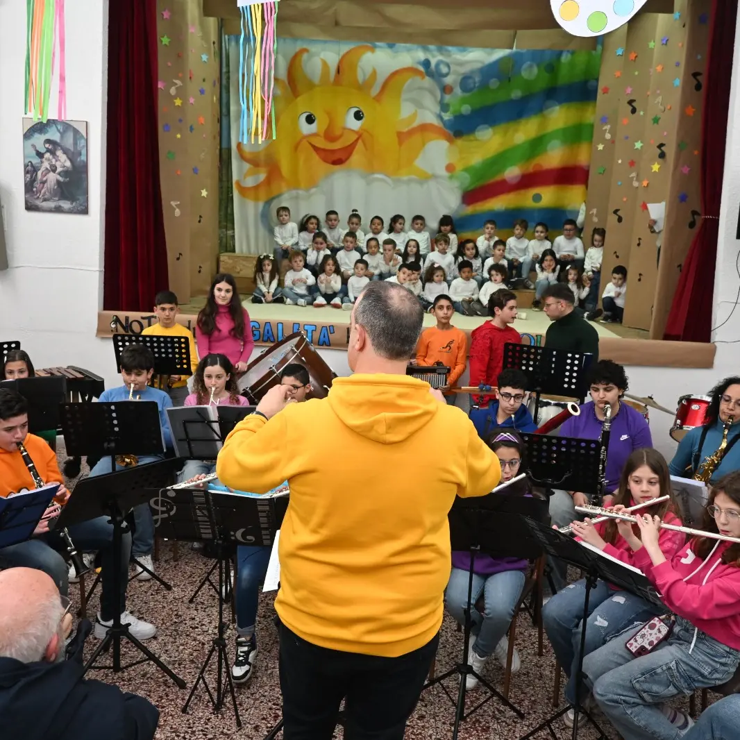 «Note di legalità», a Tresilico bambini e giovani ricordano il professore Giuseppe Rechichi\n