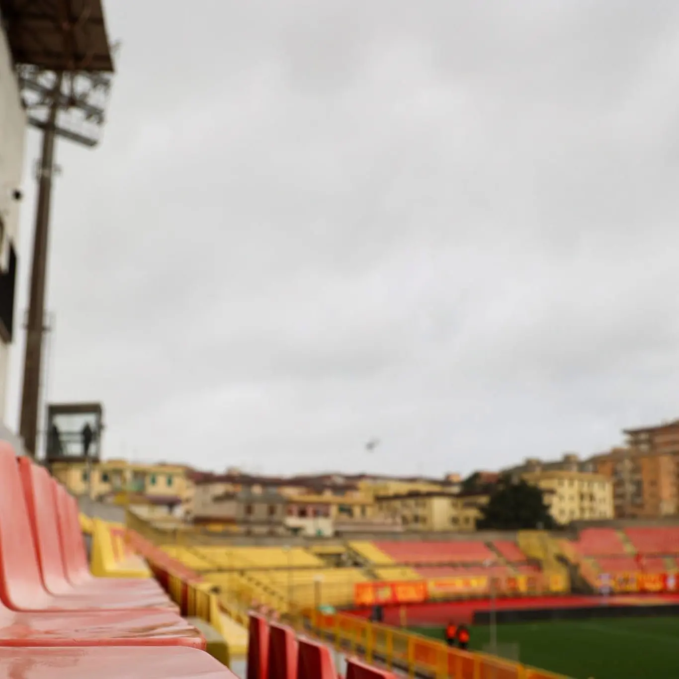 Gli Azzurrini al Ceravolo per volare all'Europeo. Battaglia: \"Catanzaro, riempiamo lo stadio\"\n