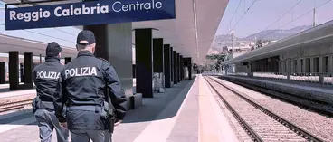 Controlli straordinari della Polfer a Villa San Giovanni: verifiche in stazione e sui treni\n