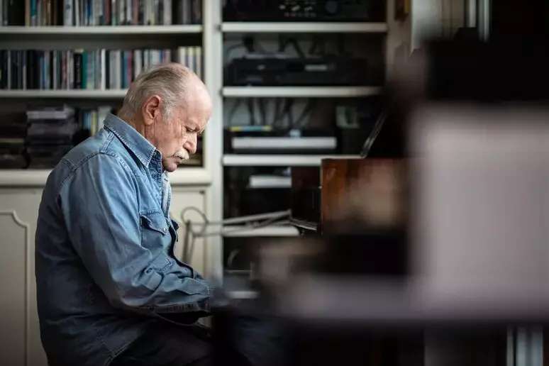 Lutto nel mondo della musica: è morto Gino Paoli, aveva 91 anni\n