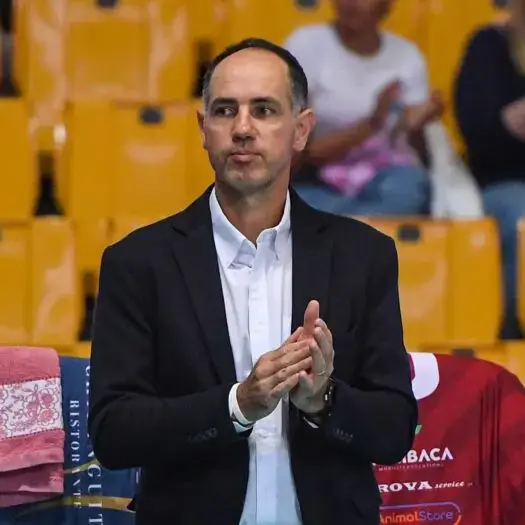 Domotek, Dal Pozzo chiama a raccolta la città: «Palazzetto pieno, può essere l’arma in più»\n