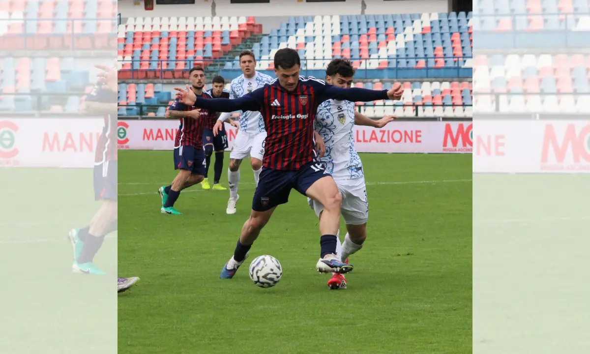 Cosenza, un poker d’assi in mano\u00A0vista dei playoff: c’è anche Garritano\n