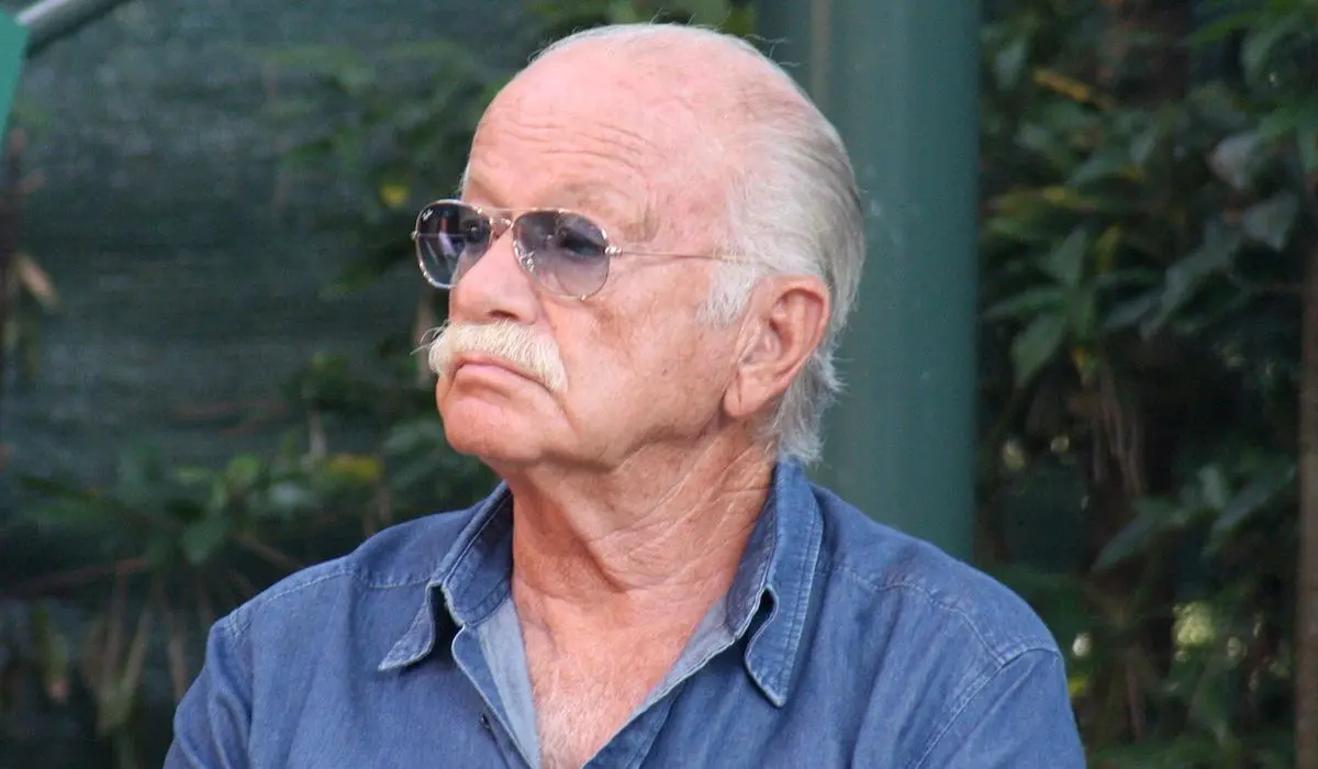 Addio a Gino Paoli, l’anima malinconica e il piccolo terremoto culturale con “Il cielo in una stanza”\n