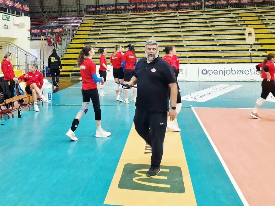 Pallavolo femminile, Tonno Callipo al top. Saja: «Ci godiamo il primo posto ma il campionato è ancora lungo»