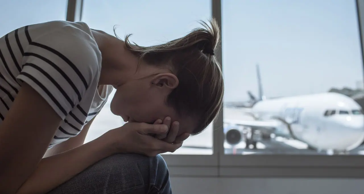 <p>Quando tornare in Calabria per Pasqua diventa <span style=\"color:hsl(0, 75%, 60%);\">un lusso</span>: voli fino a 500 euro, rincari anche su treni e bus</p>