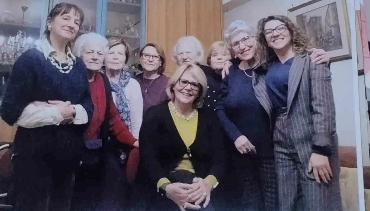 Associazione Volontari Ospedalieri\n\nAntonella Stirparo è la nuova presidente dell'Avo di Reggio\u00A0\n