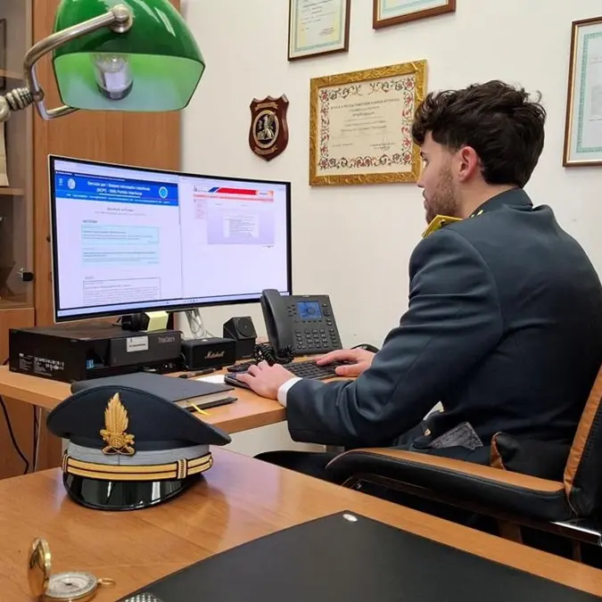 Reggio, carpisce la fiducia e si appropria indebitamente di somme di denaro: uomo ai domiciliari\n