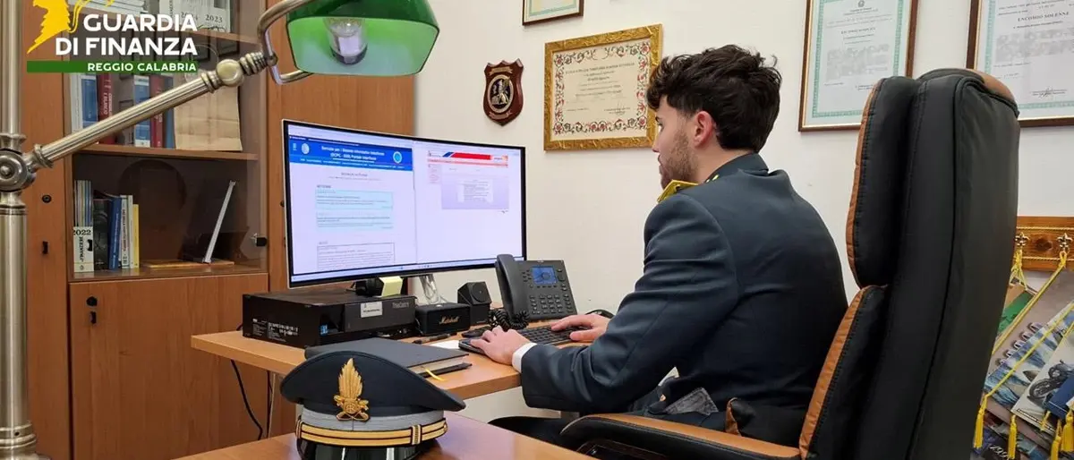 Reggio, carpisce la fiducia e si appropria indebitamente di somme di denaro: uomo ai domiciliari\n