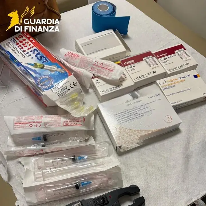 Interventi di medicina estetica senza autorizzazione e in locali non idonei, denunciato medico nel Cosentino\n