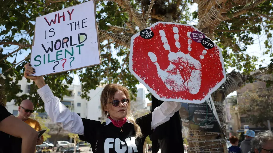 Guerra in Iran, in Italia le piazze sono divise:\u00A0contro la guerra ma tra scontri e propaganda\n