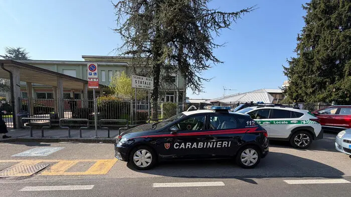 <p>Ansa</p>\\n , ANSA