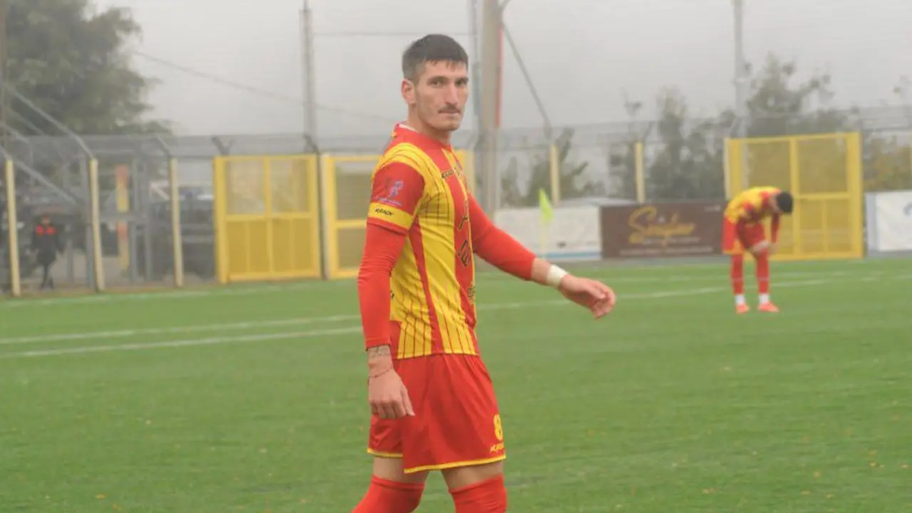 Promozione A, Sersale primo alla sosta di Pasqua. Comito: «A settembre avrei firmato subito»\n