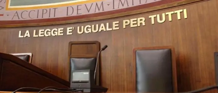 Tentato omicidio a Filandari per una ragazzina contesa, passa ai domiciliari uno degli indagati