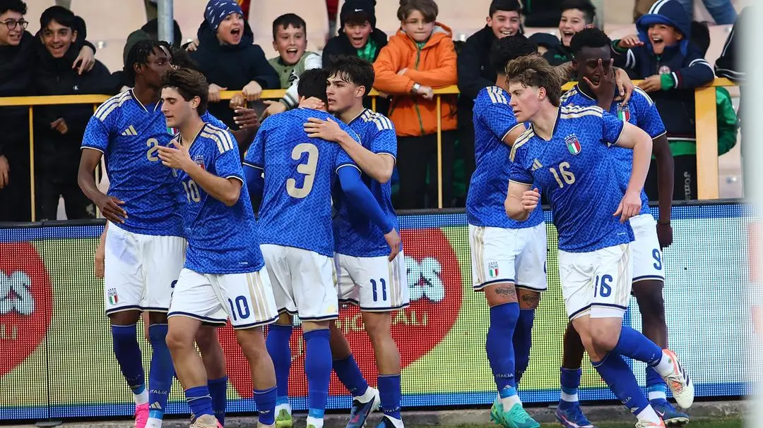 Italia U19 in Calabria, buona la prima: gli Azzurrini battono 3-0 l’Ungheria a Catanzaro\n