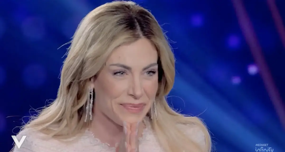 Paola Caruso, una catanzarese coraggiosa al Grande Fratello Vip