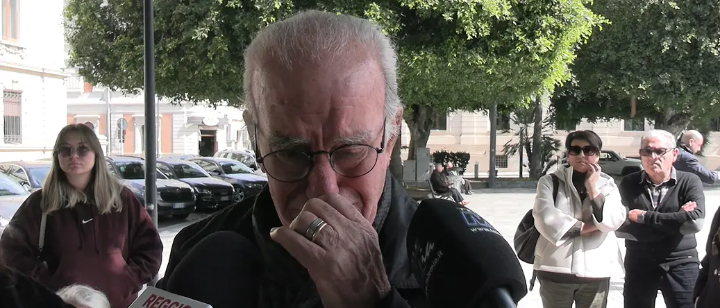 Reggio, tra viaggi della speranza e vie legali si ripropone il dramma dei dializzati reggini: «Se necessario ci incateneremo in piazza»