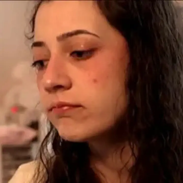 «Voglio morire per non soffrire», la storia di Noelia: a 25 anni ottiene l'eutanasia dopo gli stupri e il tentato suicidio\n