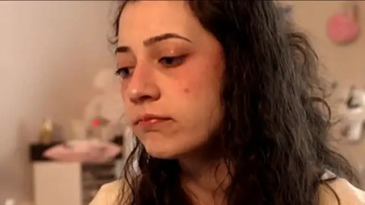 «Voglio morire per non soffrire», la storia di Noelia: a 25 anni ottiene l'eutanasia dopo gli stupri e il tentato suicidio\n