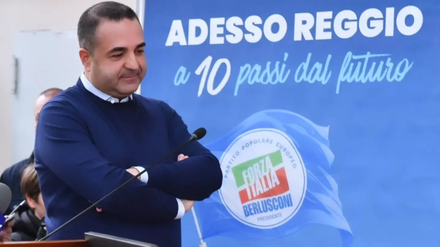 <p>Comunali a Reggio, Cannizzaro scioglie le riserve e <span style=\"color:hsl(0, 75%, 60%);\">scende in campo</span>: «C’è voglia di cambiamento e riscatto»</p>