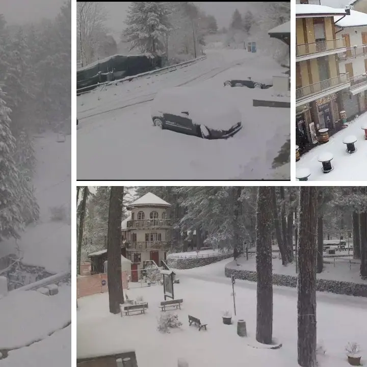 Torna lo spettacolo della neve in Calabria (a fine marzo). E il maltempo non molla, ancora\u00A0temporali e venti di burrasca\n