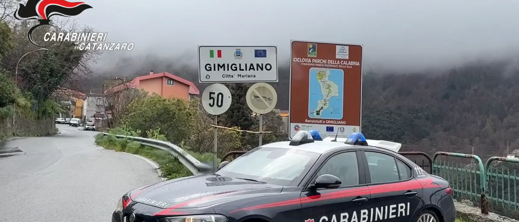 Tentata estorsione per mantenere i detenuti del clan, tre arresti. Le indagini partite dalla denuncia di due imprenditori\n