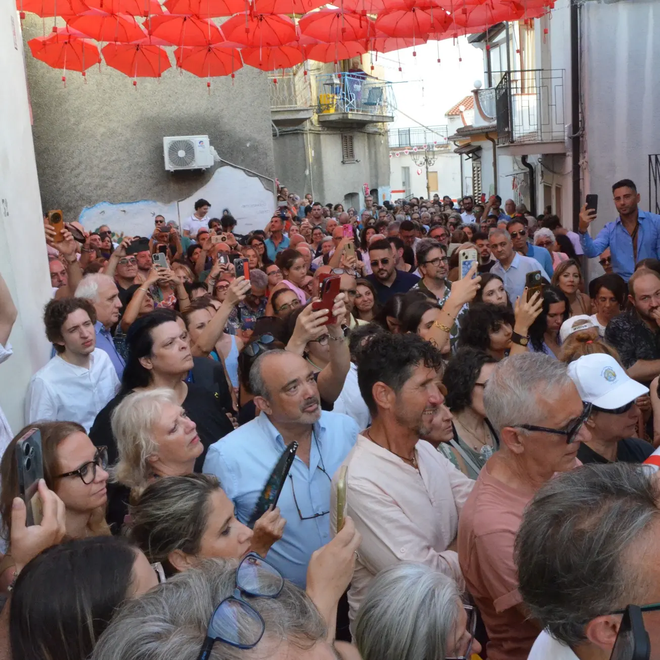 Montegiordano rilancia il premio di poesia d’amore e si prepara al festival dell’estate\n