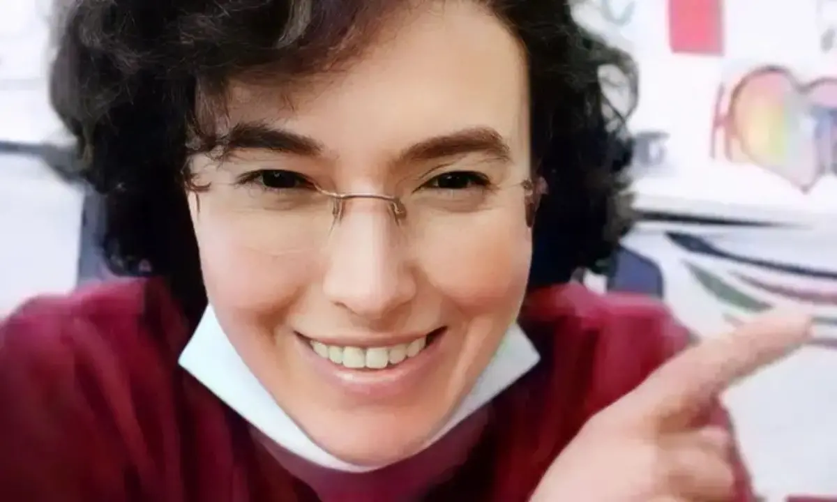 Accoltella la prof e scrive il piano, la risposta della docente\n