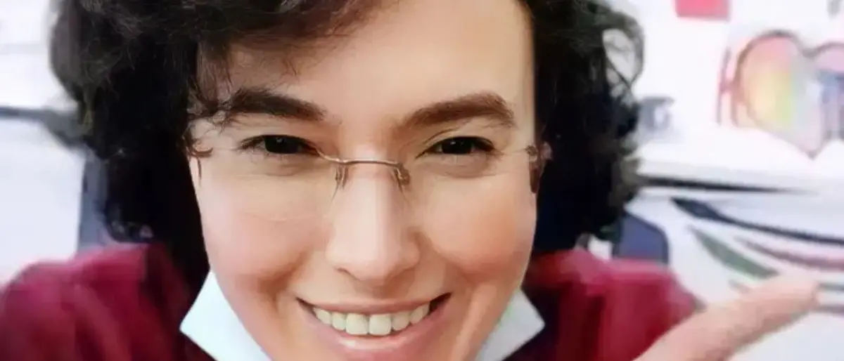 Accoltella la prof e scrive il piano, la risposta della docente\n