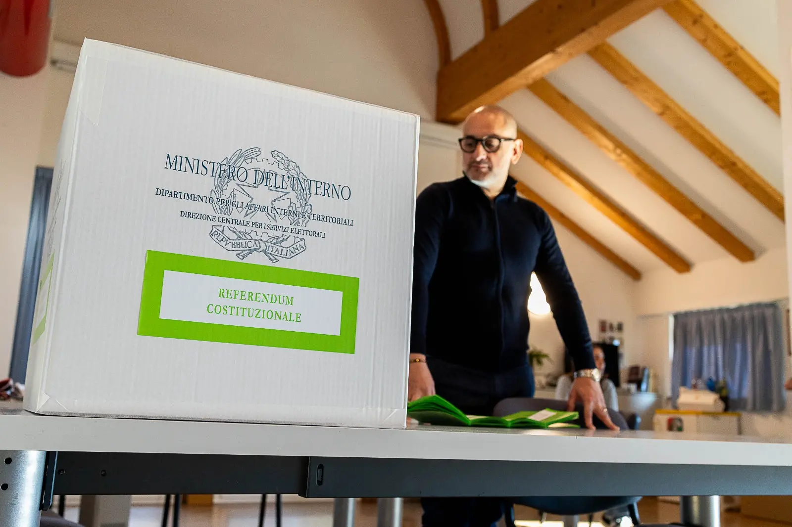 Oltre il referendum: il No che ha tracciato un confine e la sfida per un nuovo patto costituzionale\n