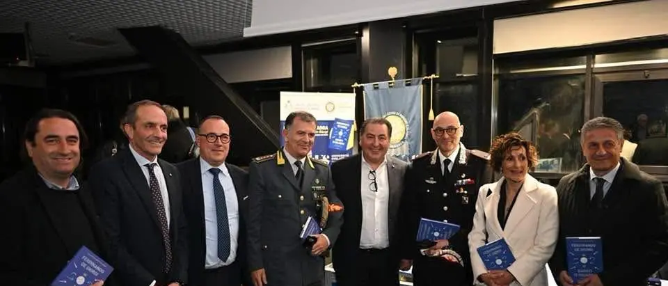 Fefè De Giorgi a Reggio Calabria, Latella: «Un esempio di tenacia e talento»\n