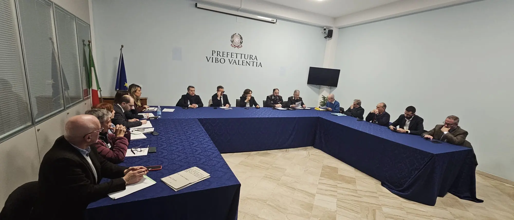 Strada del Briganteo, riunione in Prefettura: focus su sicurezza e interventi urgenti tra Drapia e Tropea\n