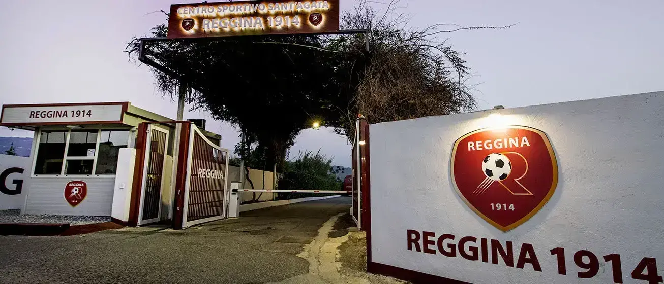 Reggina-Enna rinviata al 15 aprile\n