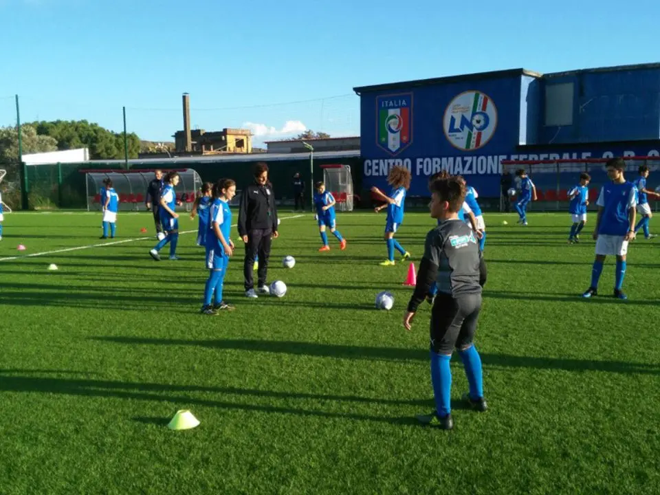 A scuola di calcio con la Figc, le convocazioni per lo stage di Catanzaro: da Vibo 8 tesserati della Bulldog
