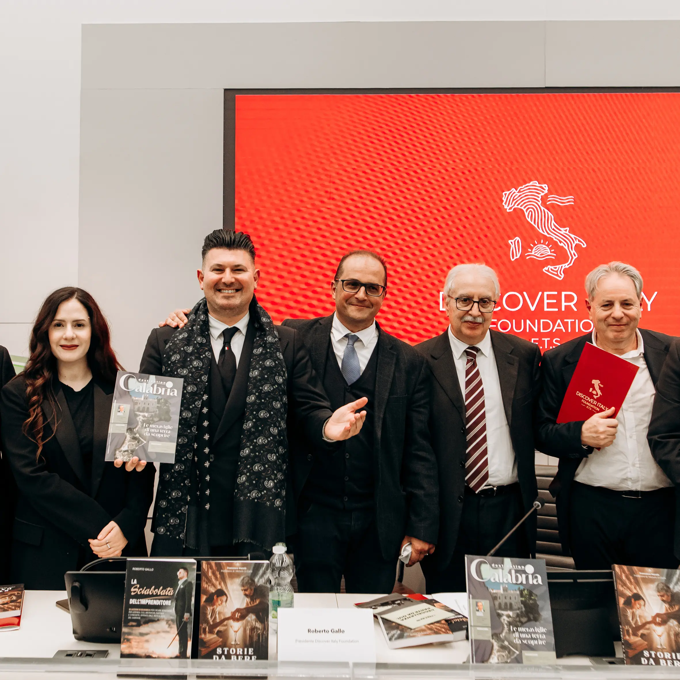 Successo a Milano per la presentazione del magazine “Destination Calabria” editato dalla Discover Italy Foundation\n\n\n