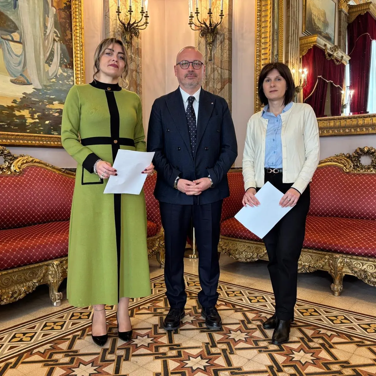 Ricevute a Palazzo Alvaro le due nuove rappresentanti dell’Ente nelle fondazioni ‘Istituto per la Comunità greca di Calabria’ e ‘Marino per l’autismo onlus’\n